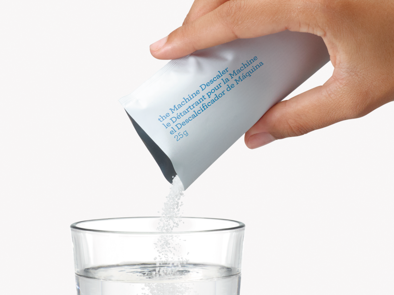 Cleaning sachets behing a espresso machine